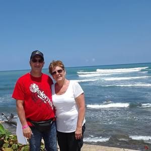 Meet your Posher, Debbie